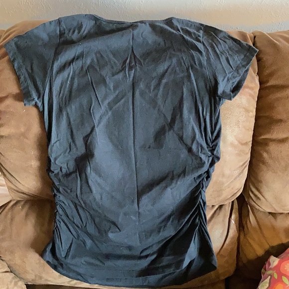 Halloween maternity shirt. Worn once. - Picture 5 of 5